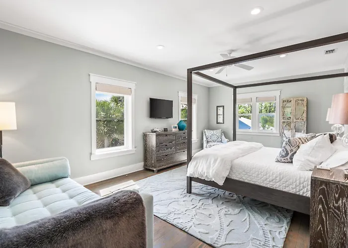 Amaryllis Point - 30A, Private Pool, Bicycles, 3 King Masters!