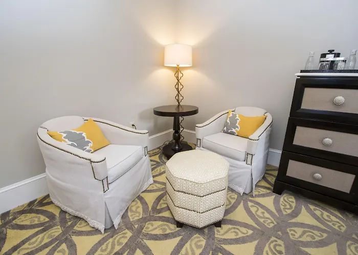 The Pearl Hotel